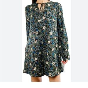 Zara floral romper Trafaluc Size S Pockets long sleeves